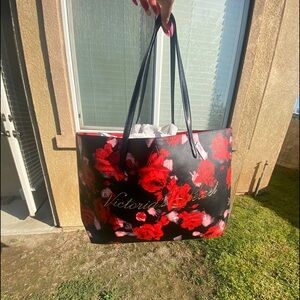 VICTORIA’s SECRET flower tote bag, NWT​​
